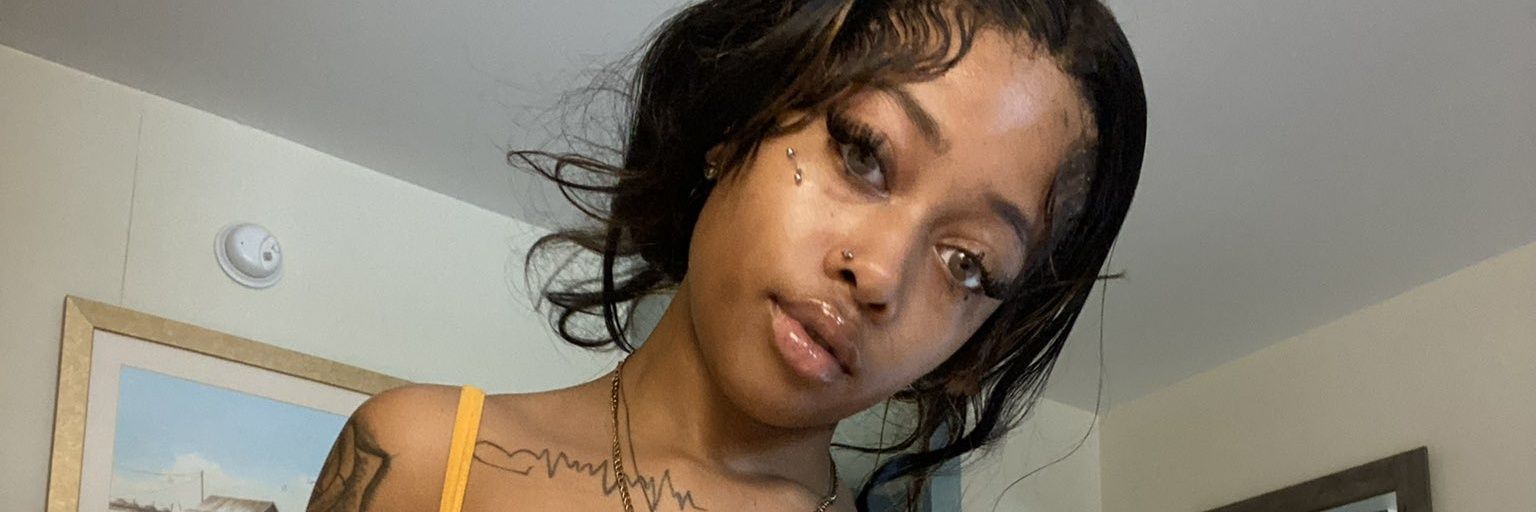 Jennifer Carole banner