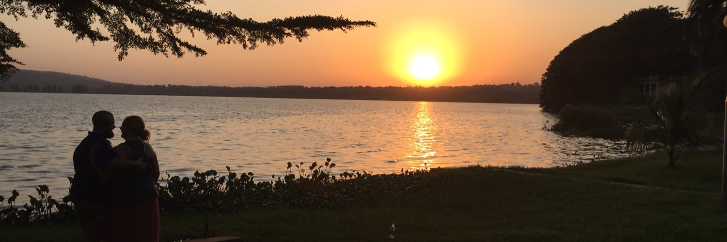 anessavay's profile banner image