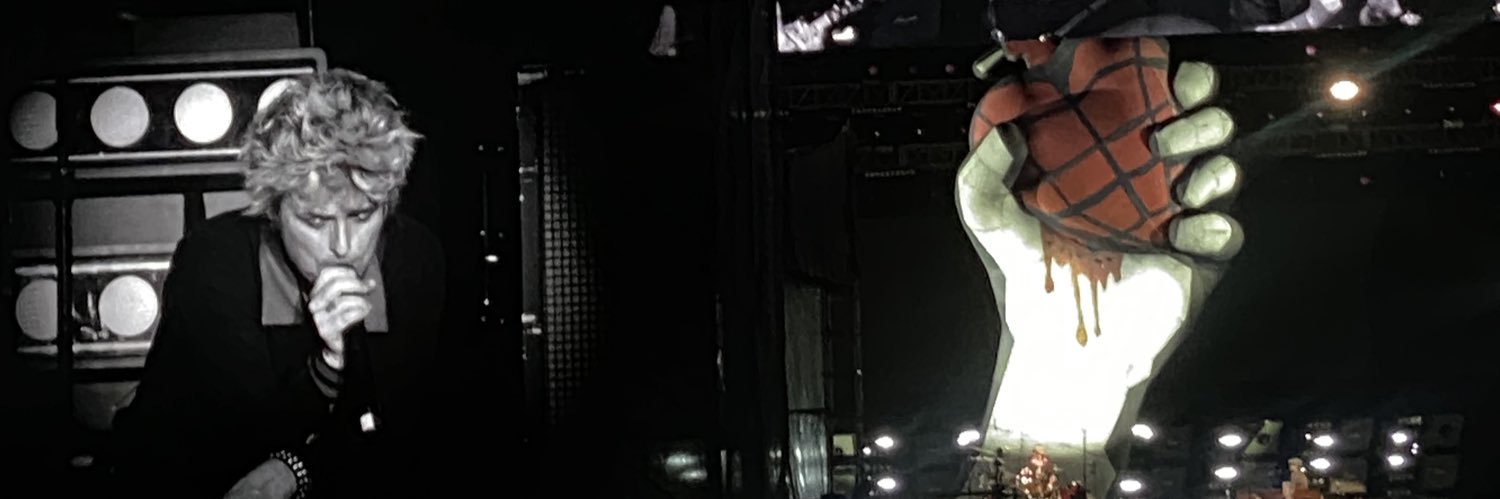 moonqastles's profile banner image