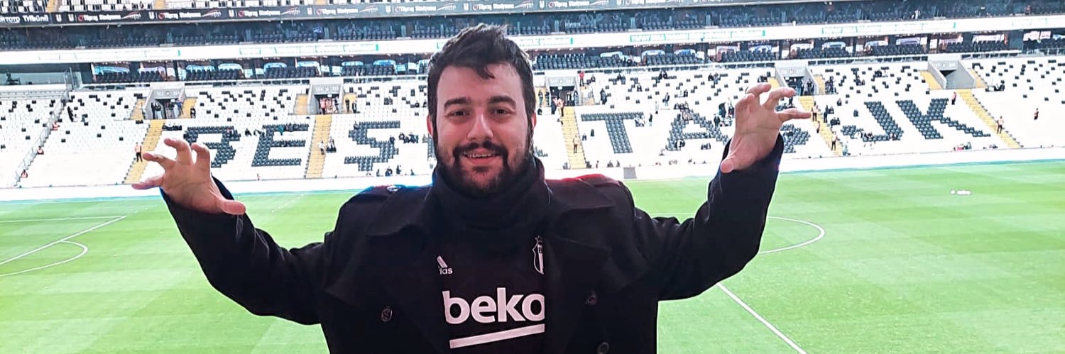 Vitozi's profile banner image