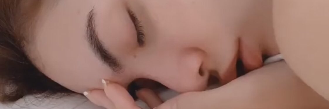 crissyF_'s profile banner image
