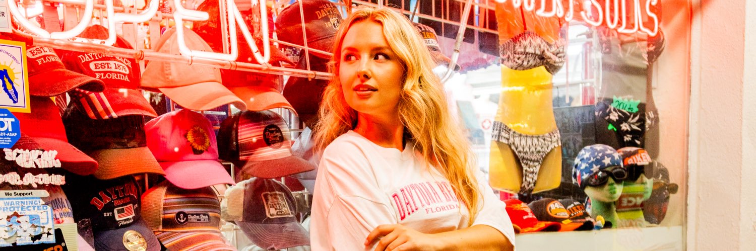 sydneysshae's profile banner image