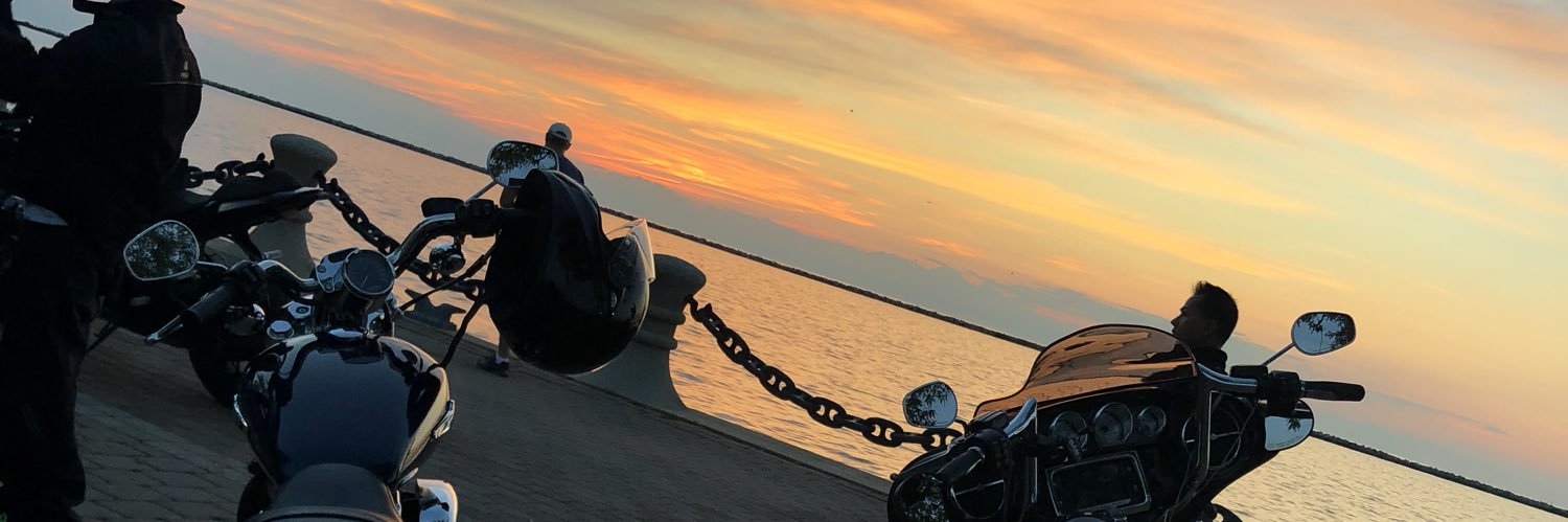 lewi828's profile banner image