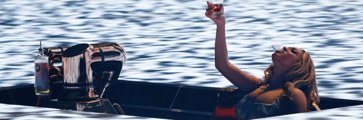 TAHDIOR_'s profile banner image