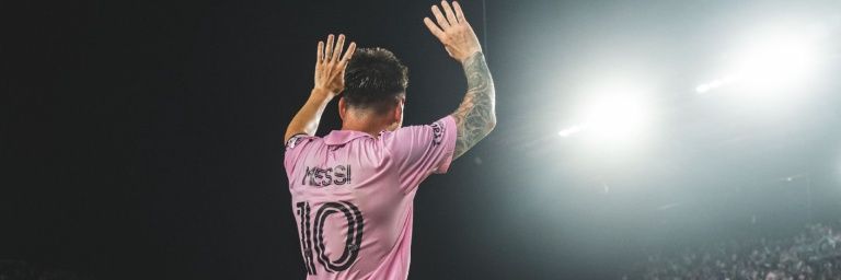 Olamide👨‍💻⚽ banner