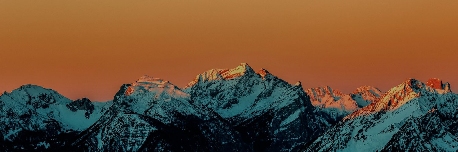 rowensiv's profile banner image