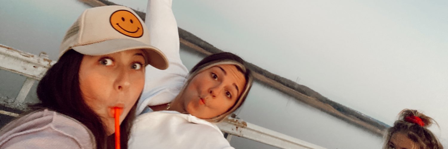 emjdowty's profile banner image