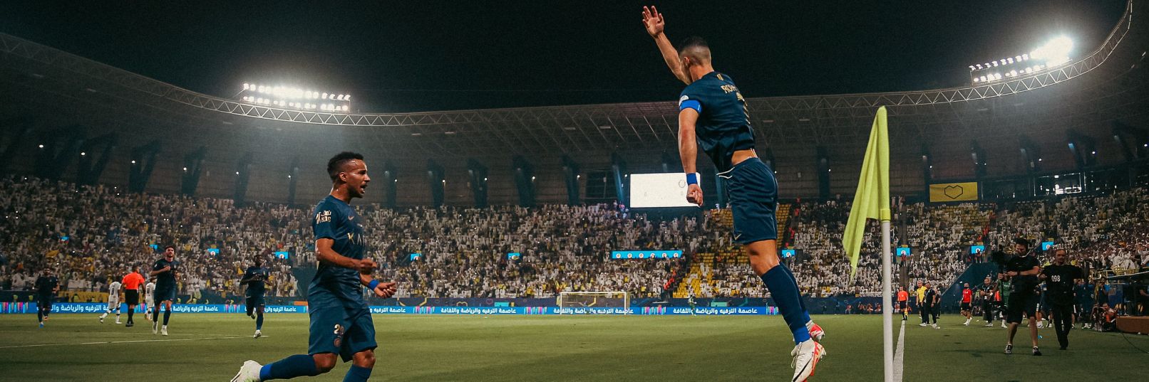 Caroleke_'s profile banner image