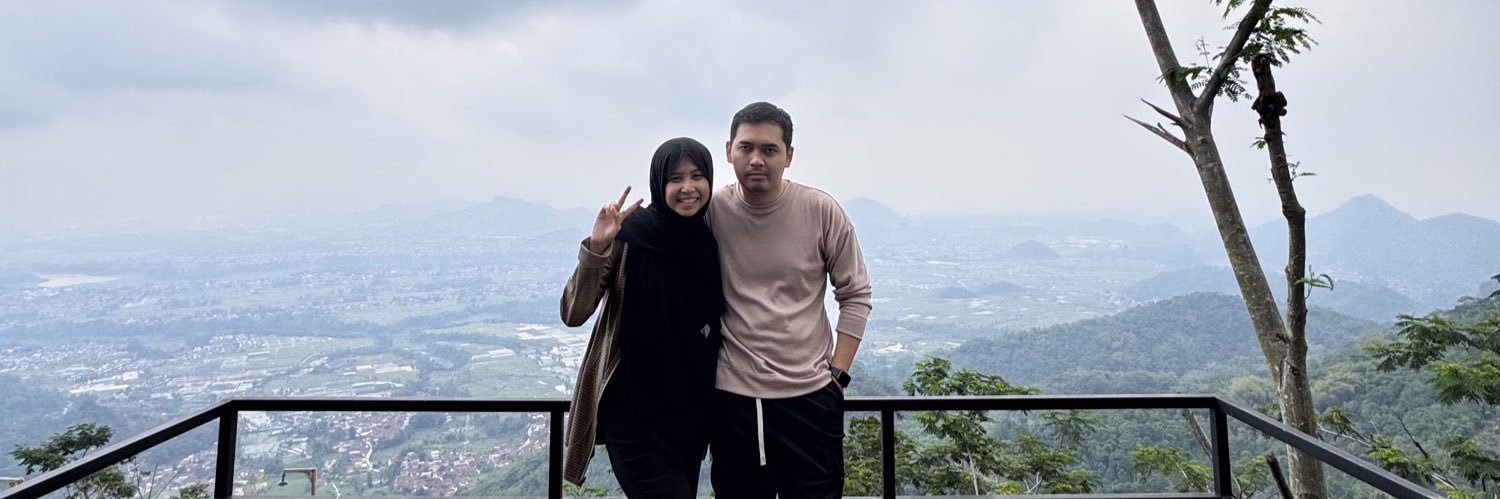 rizkaaidina's profile banner image