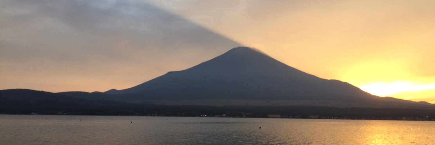 naratom's profile banner image