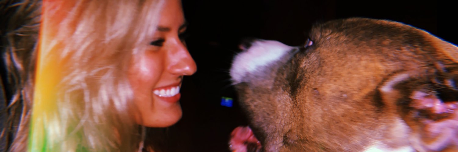 vanessagravlin_'s profile banner image