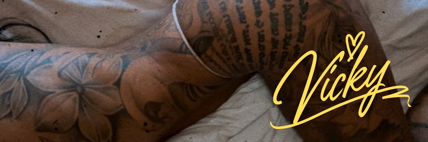 vikiblendell's profile banner image