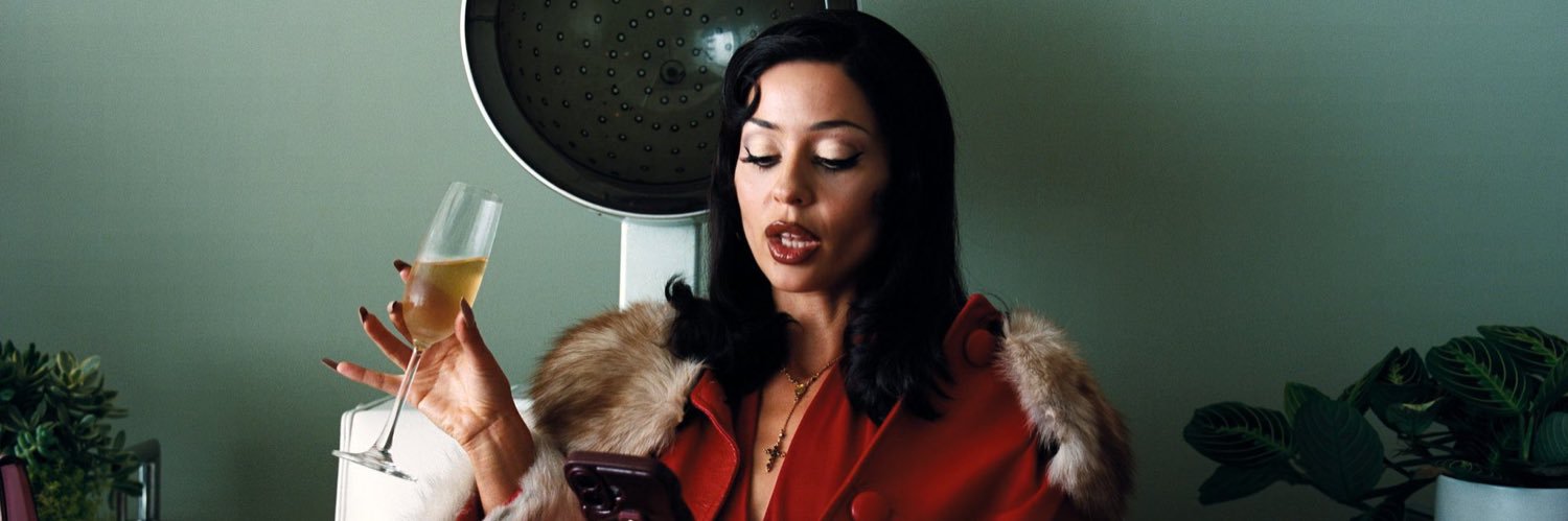 yellowflickrbt's profile banner image