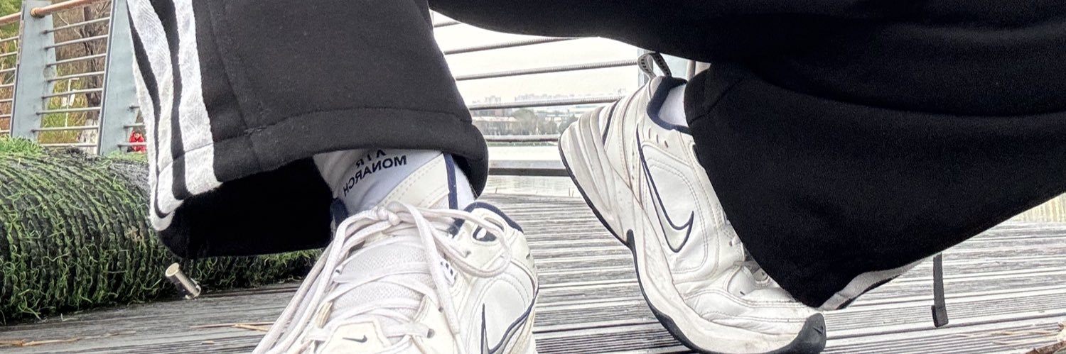 吐司轰炸机 banner