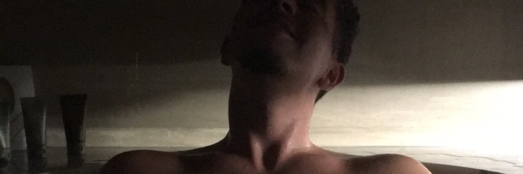 Laya stan account banner