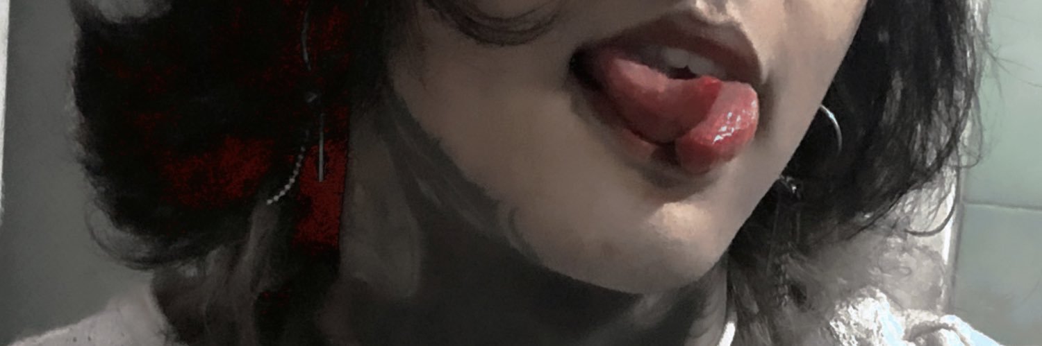 Uzilvv's profile banner image