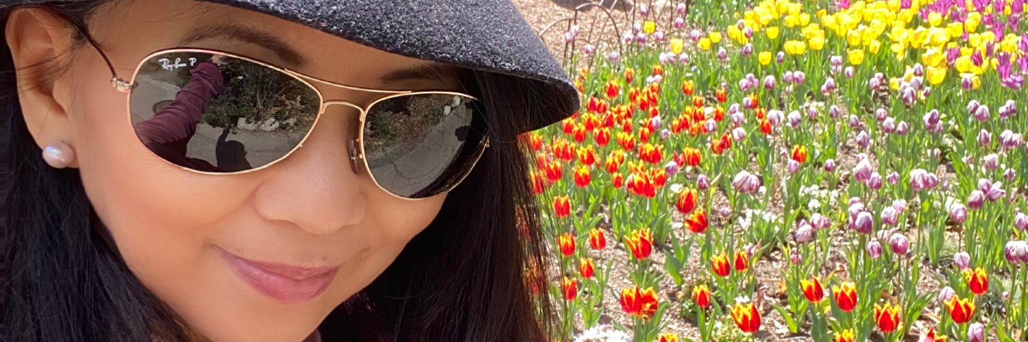 Roseeelar's profile banner image