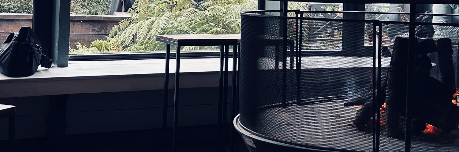 ayeepotoo's profile banner image