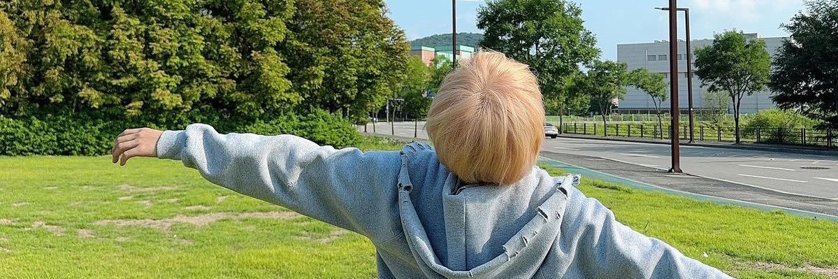 Nana's banner