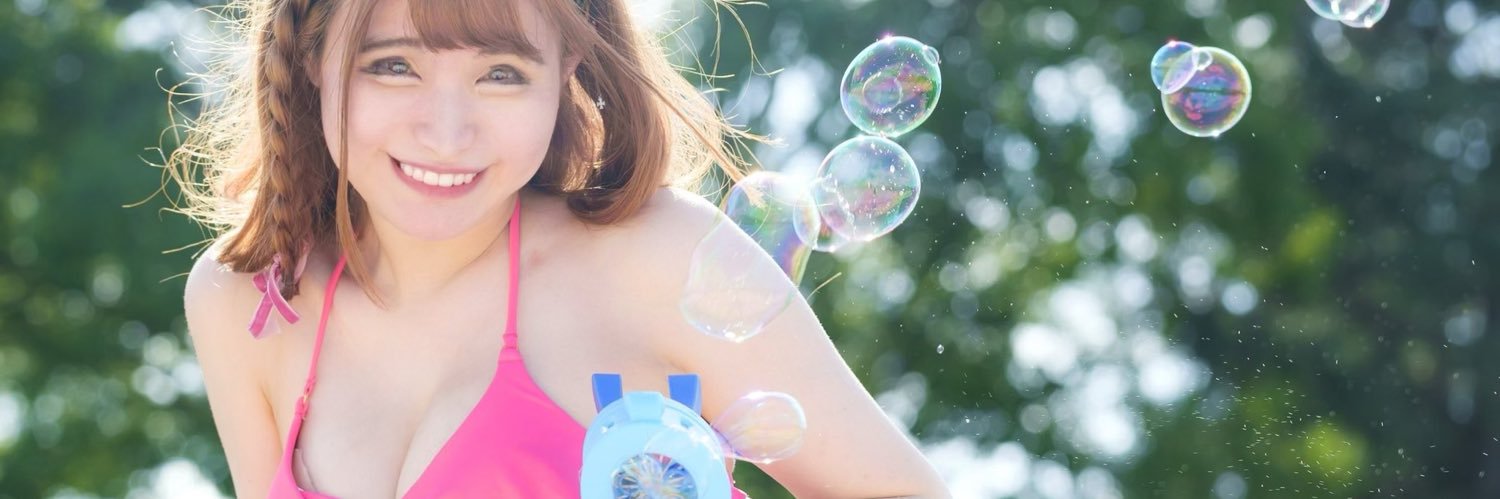 555maica's profile banner image