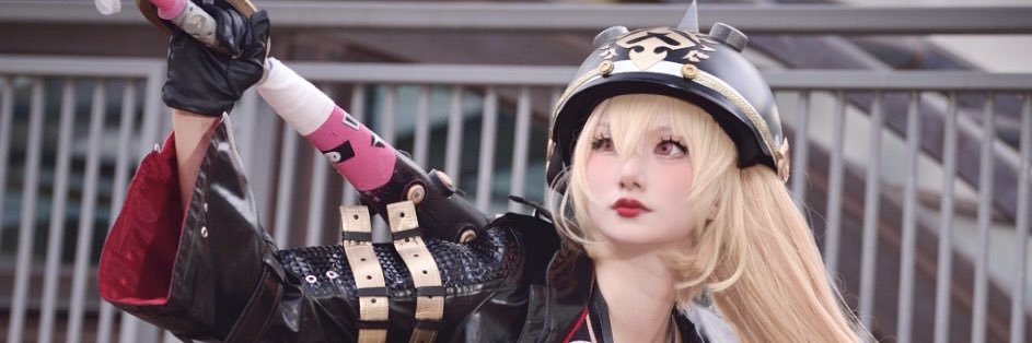 LUCY🦋's banner