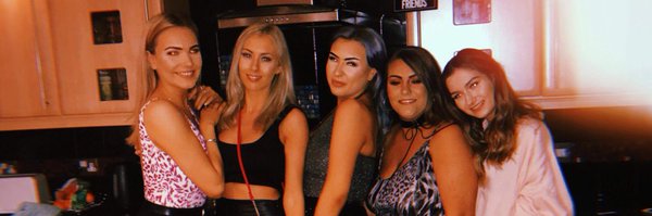 EmmaBest10 Profile Banner