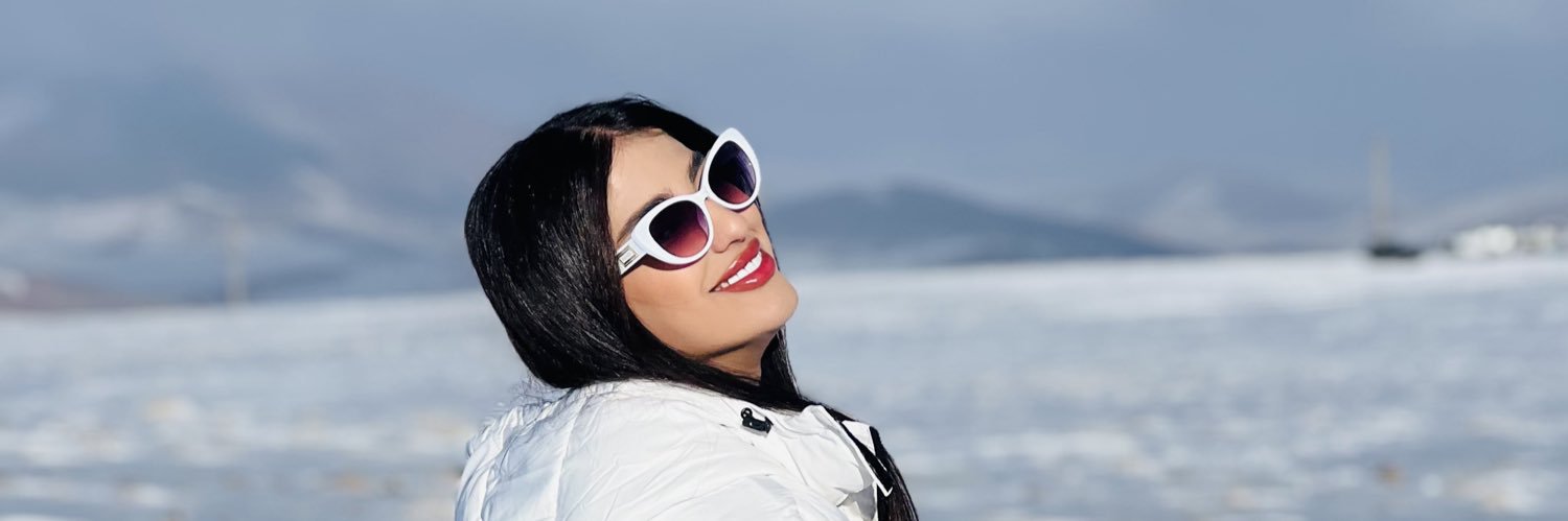 Elinarezayi's profile banner image
