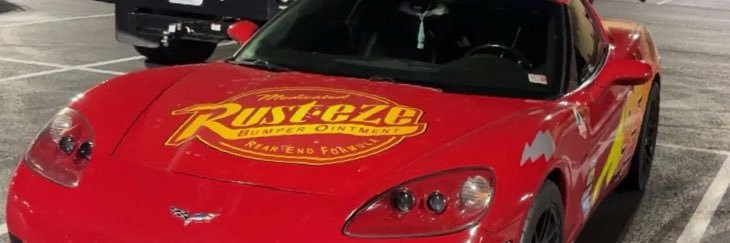 🕶️👖 banner