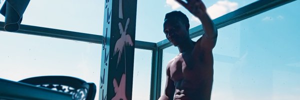 ezzy_wix Profile Banner