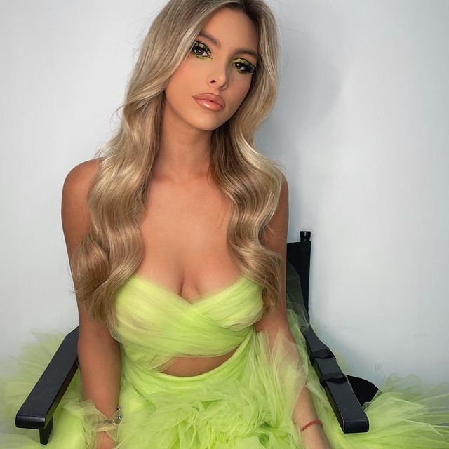 verlie_ali's profile banner image