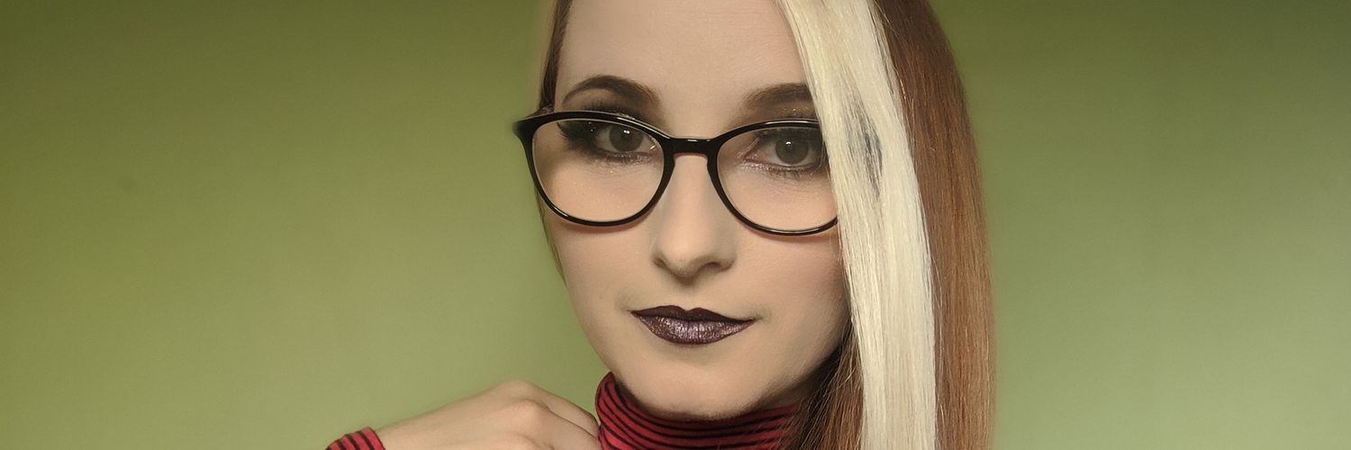 allie_labrozzi's profile banner image