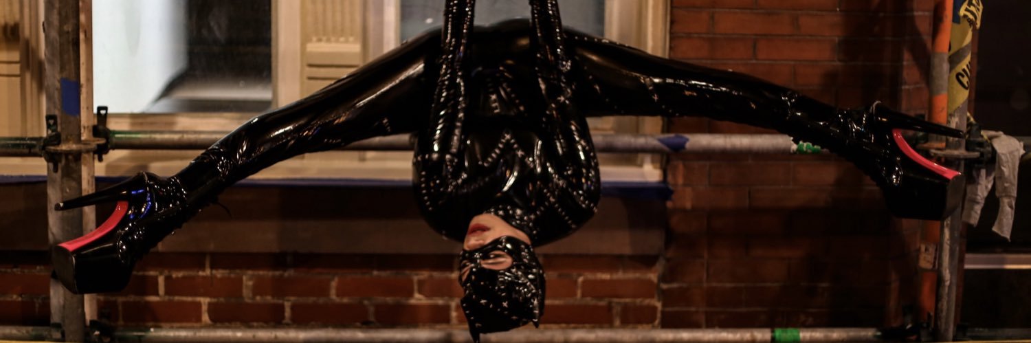 Leon’s Lover🌹 banner