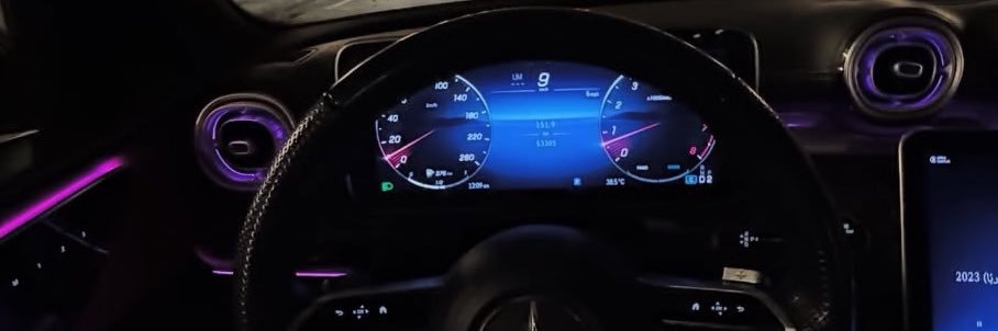 مسؤول كبير فالادارة banner