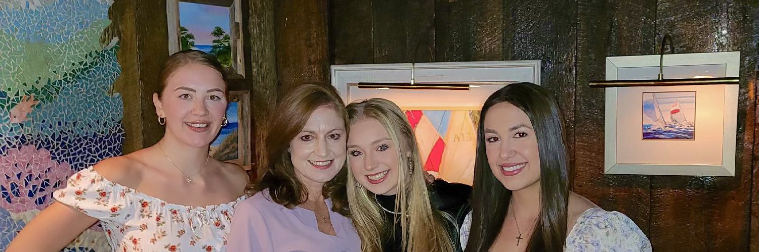 danielleb37's profile banner image