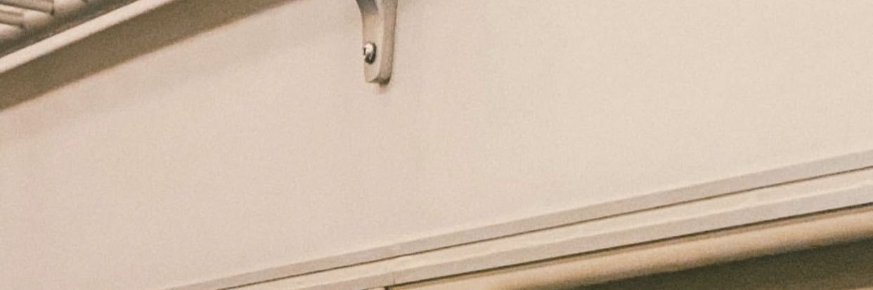 1994W_'s profile banner image