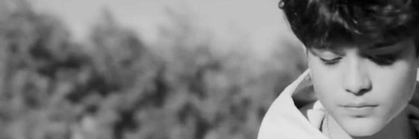 themrspen Profile Banner