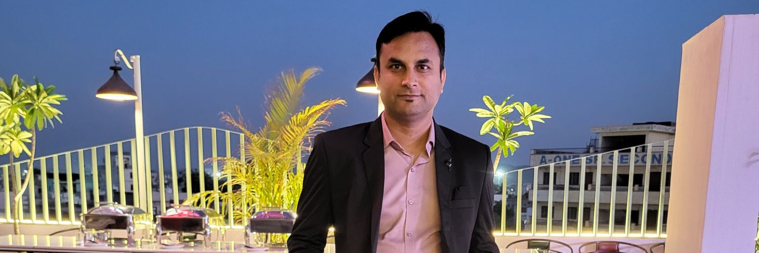 Kavi_Hardik's profile banner image