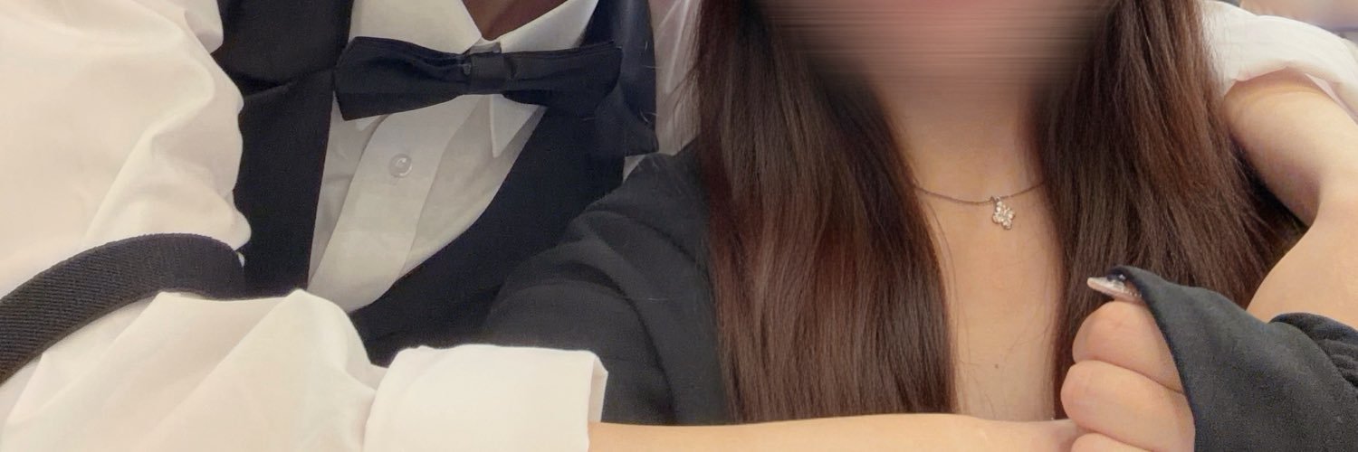 m0n4u's profile banner image