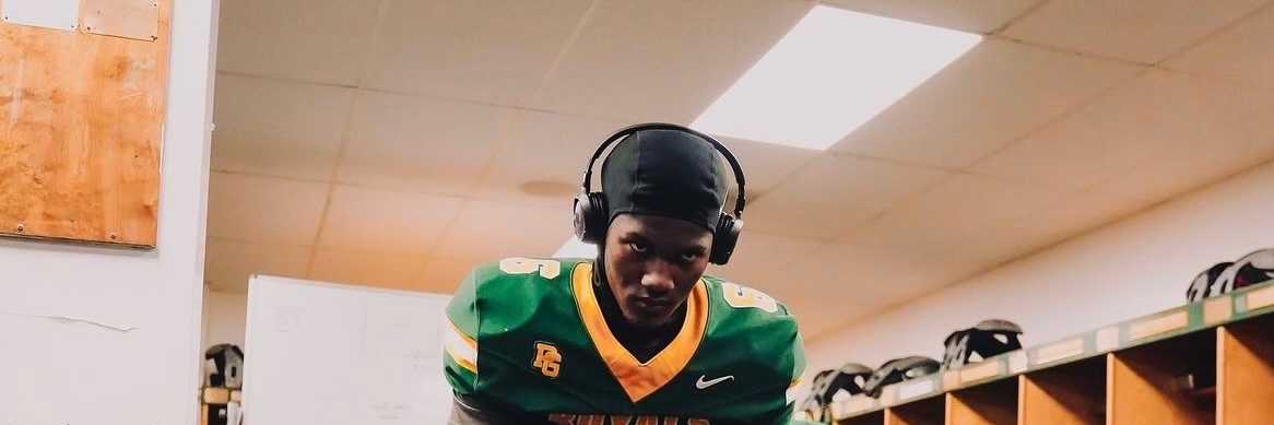 Deandre Mitchell banner