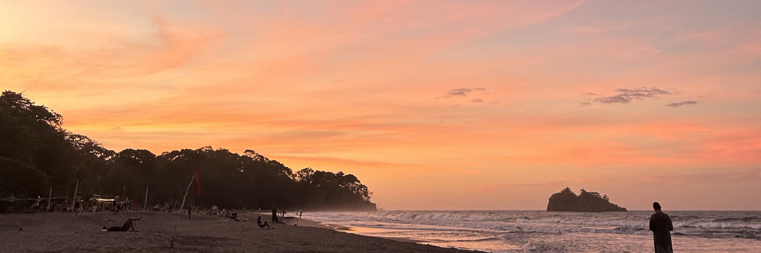hollythms6's profile banner image