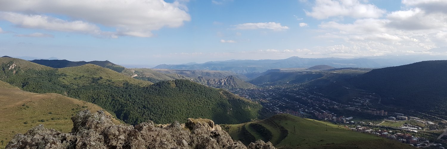 Mkrtich Mkrtchyan banner