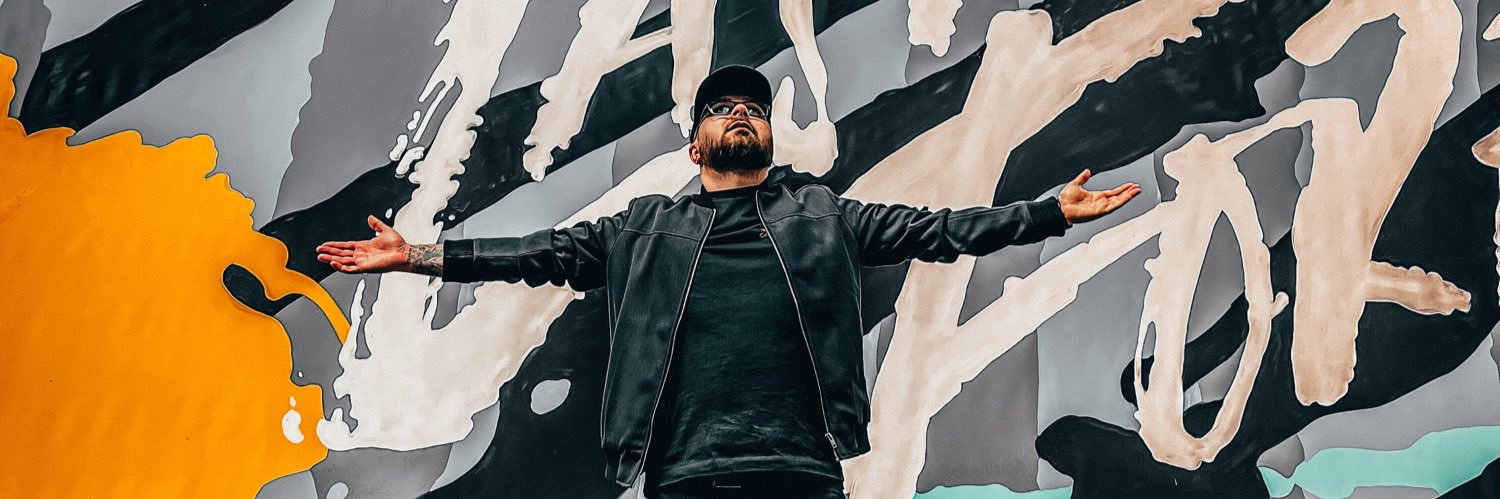 Vannysme's profile banner image