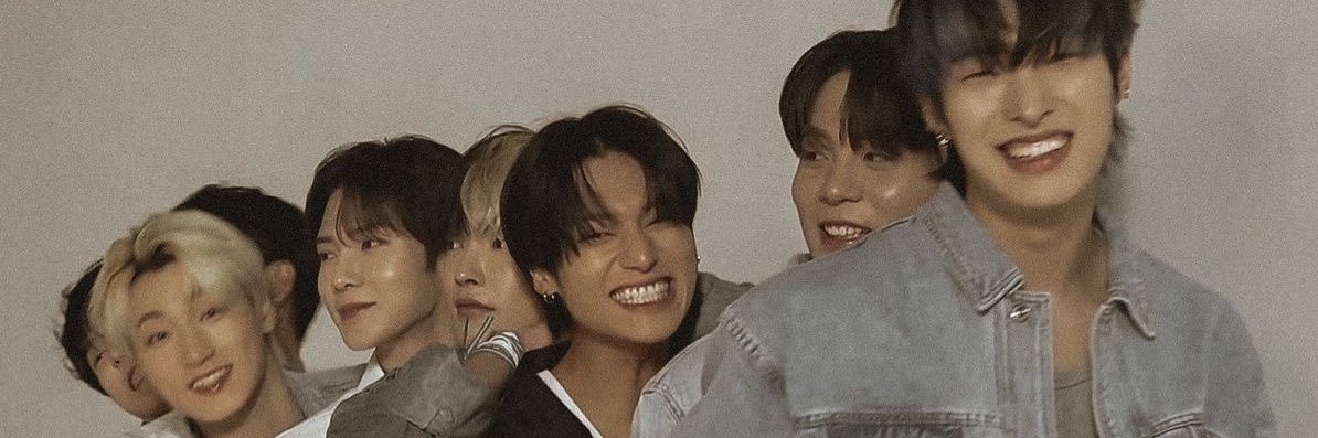 tyna ᖭི༏ᖫྀ | saw ATEEZ | saw mr worldwide banner