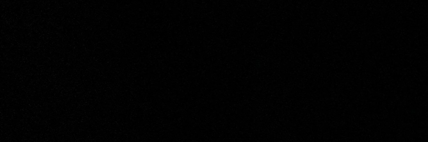 H banner