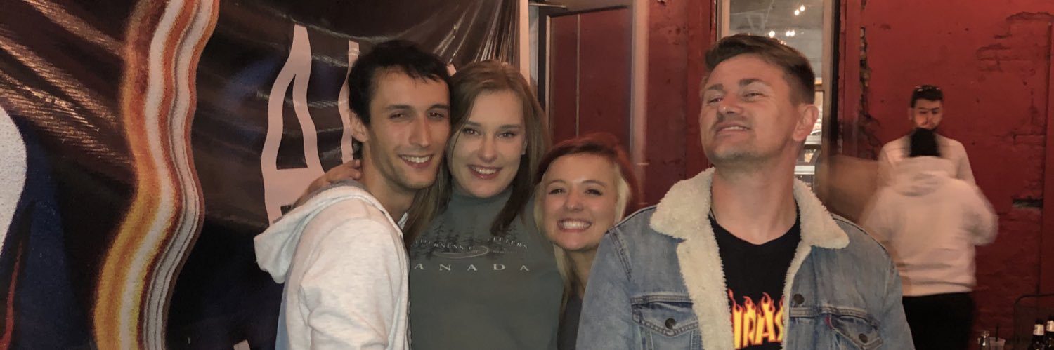 Allivia_Z's profile banner image