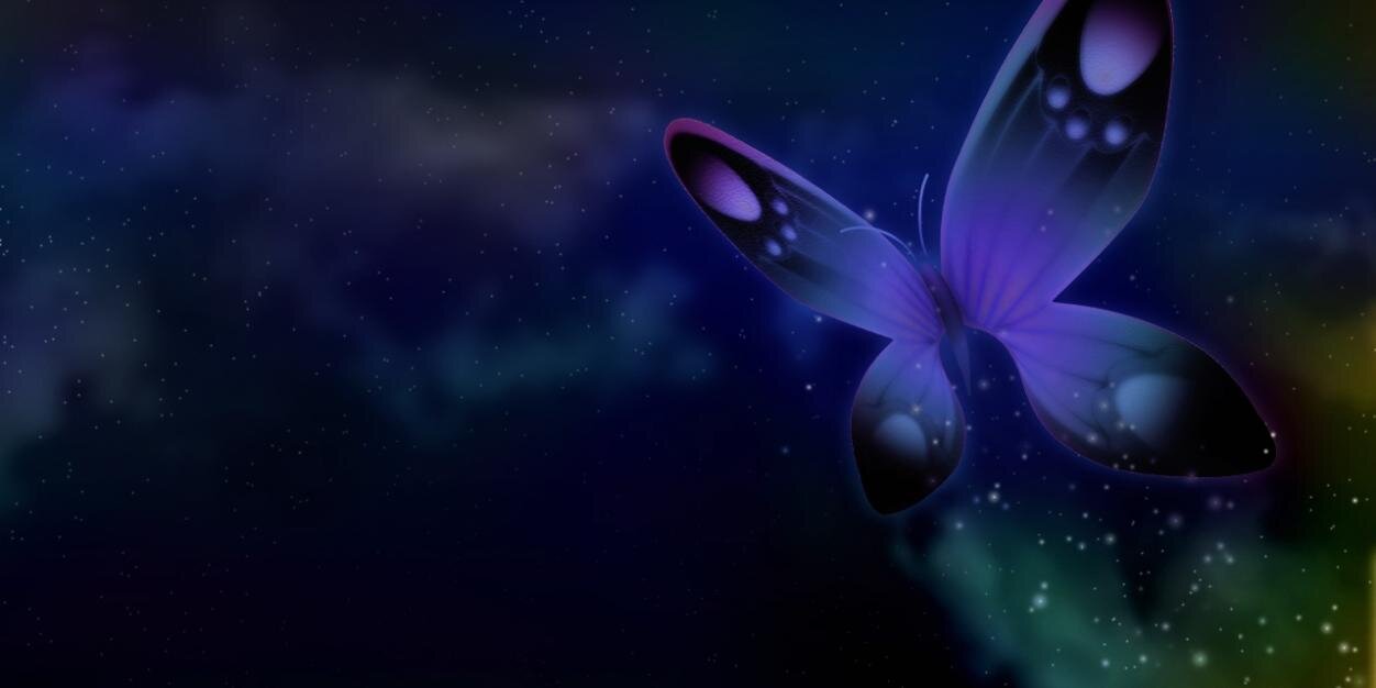 elyfue's profile banner image