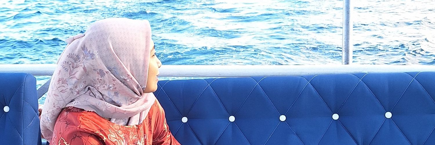 intanulidd's profile banner image