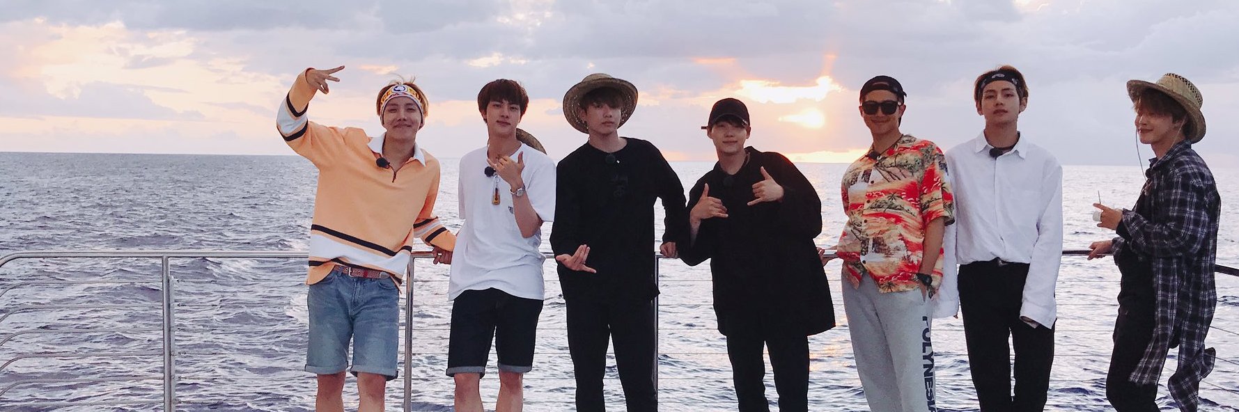 pineapplebts's profile banner image