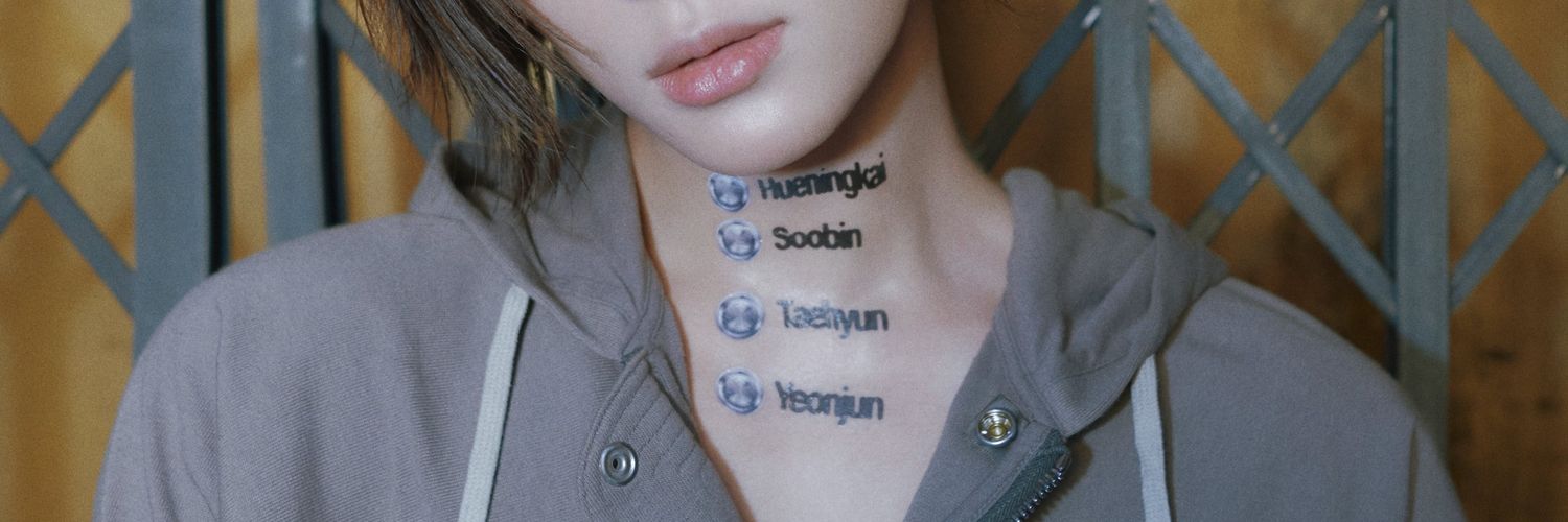 luluneroo's profile banner image