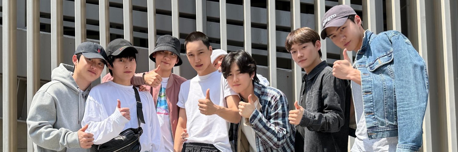 chen_sweet16's profile banner image